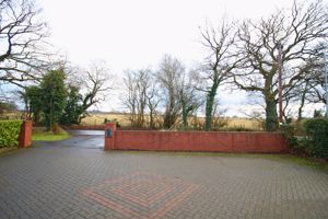 Photo 23- click for photo gallery